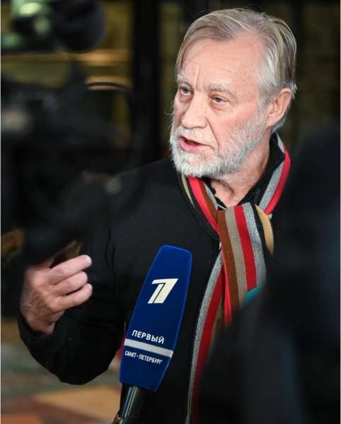 анатолий анненков
